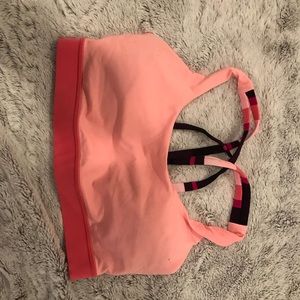 Lu Lu Lemon size 6, new, never worn, no tags